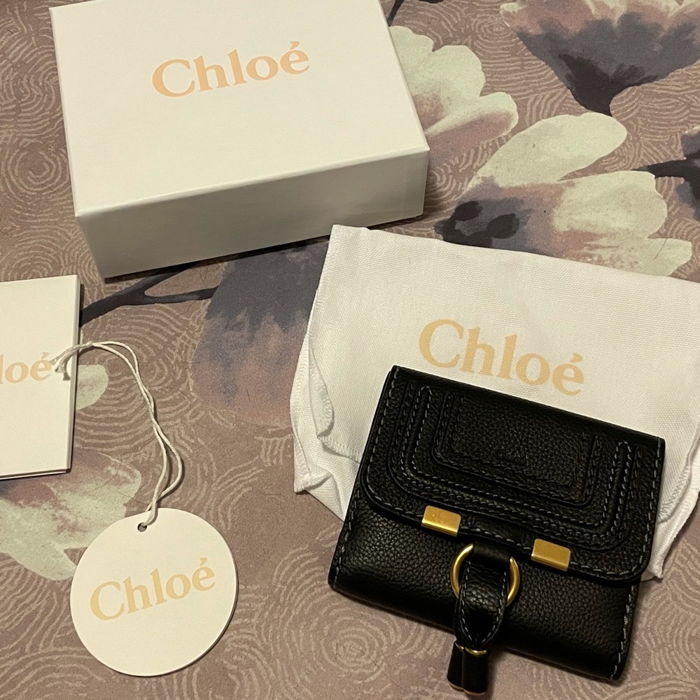 Chloe Marcie Small Wallet.  Black